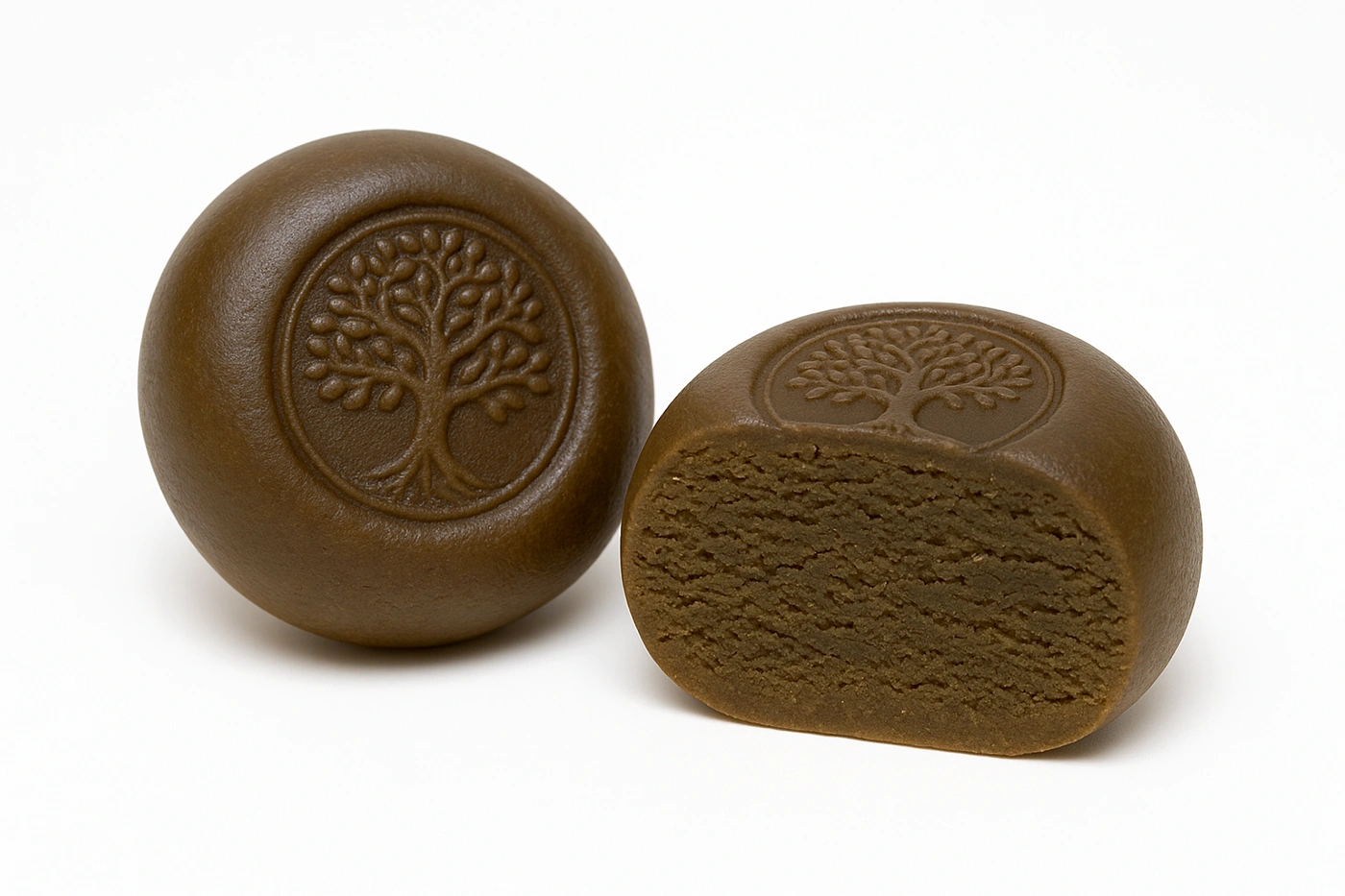 Temple ball hash with tree stamp – artisanal cannabis from Weed Market